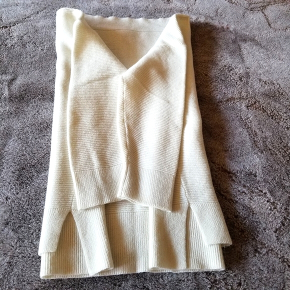 White House black market wool blend cream Knit Sweater size S - Picture 9 of 10